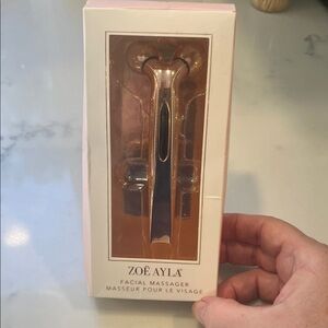 Zoë Ayla Rose Gold Facial Massager